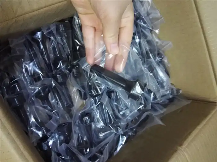 ferrari titanium bolts.jpg ferrari titanium bolts.jpg
